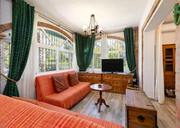 Terrenito Private Pool By Aora Сasa de vacaciones Fuengirola