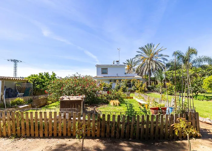 Terrenito Private Pool By Aora * Фуэнхирола